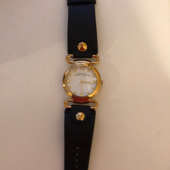 Marc by Marc Jacobs Watch - Picture 3 of 4